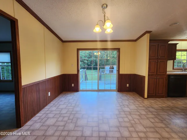 $2,000 | 118 April Lane, Stella, NC 28582