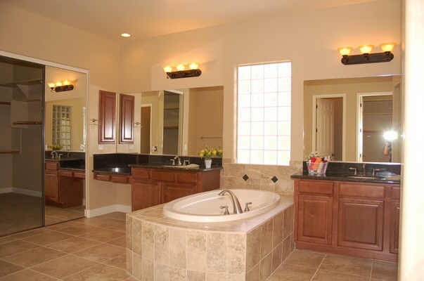 18076 West Narramore Road Goodyear, AZ 85338 - Photo 6 of 13 Additional Photo