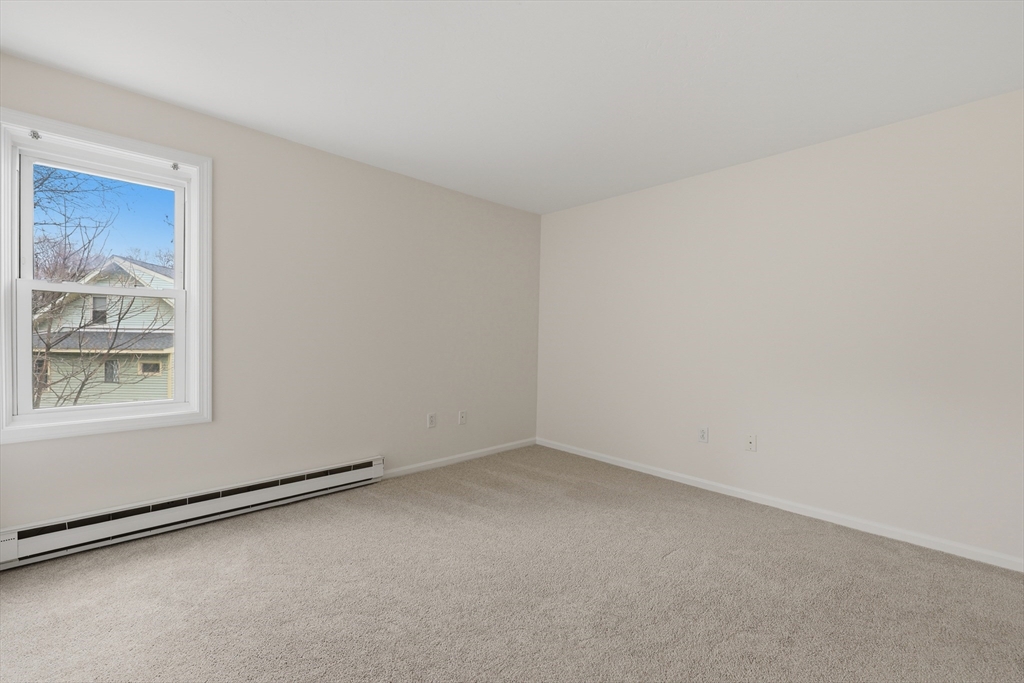 4 Jonathan Circle Worcester, MA 01604 - Photo 13 of 42