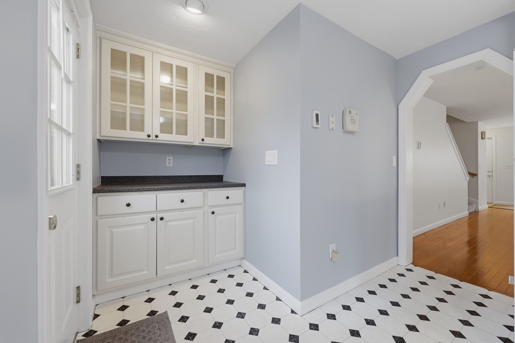 4 Jonathan Circle Worcester, MA 01604 - Photo 25 of 42