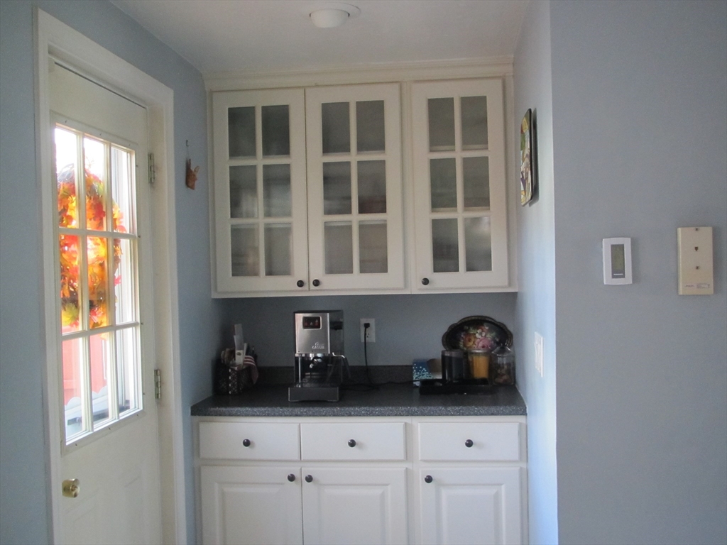 4 Jonathan Circle Worcester, MA 01604 - Photo 37 of 42