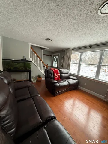 $310,000 | 14 Glenwood Drive, Marlborough, CT 06447