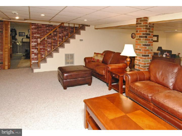 813 Quarry Road Perkasie, PA 18944 - Photo 10 of 17