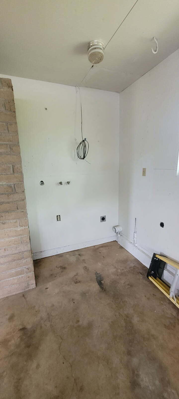 16280 Scout Avenue Anderson, CA 96007 - Photo 38 of 78 image000005