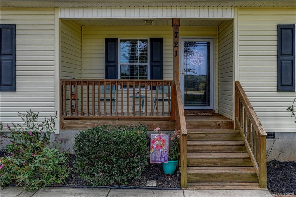 721 State Rd S-46-167 York, SC 29745 - Photo 2 of 32 Gallery Image 2
