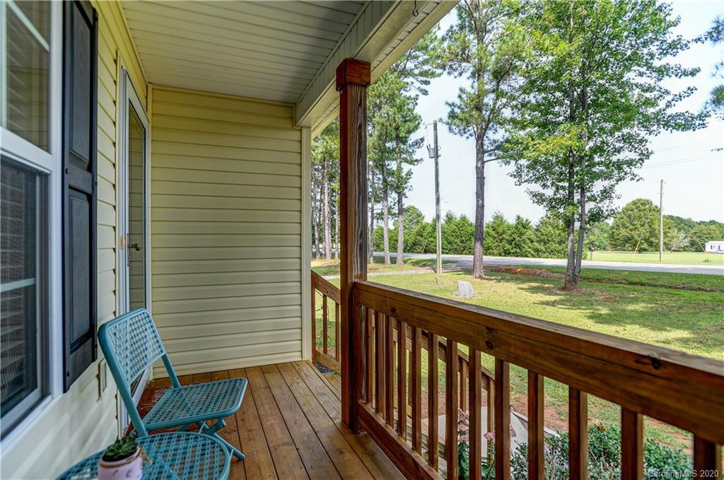 721 State Rd S-46-167 York, SC 29745 - Photo 3 of 32 Gallery Image 3