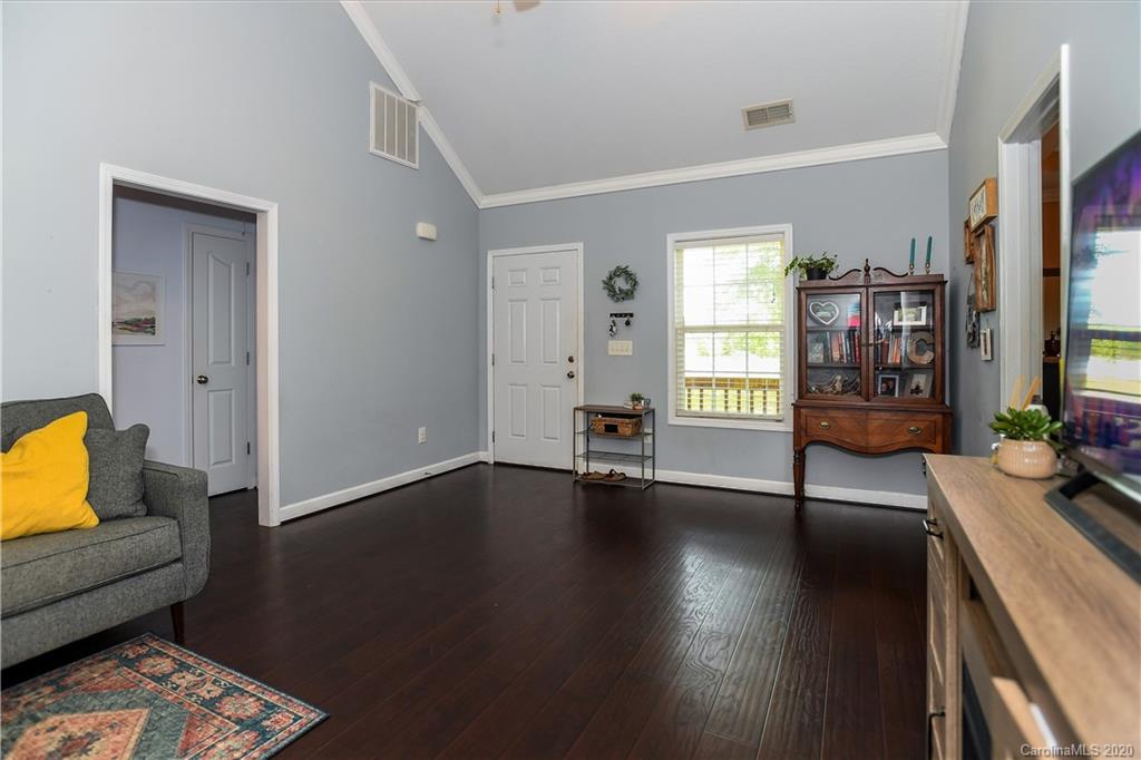 721 State Rd S-46-167 York, SC 29745 - Photo 7 of 32 Gallery Image 7
