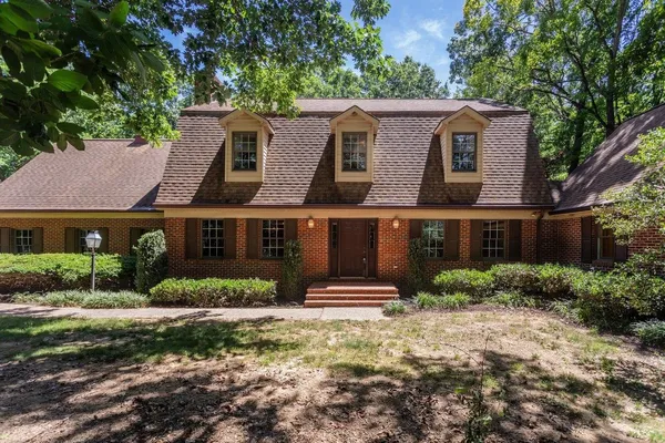 $849,900 | 926 Trinity Church Road, Harrisonburg, VA 22802