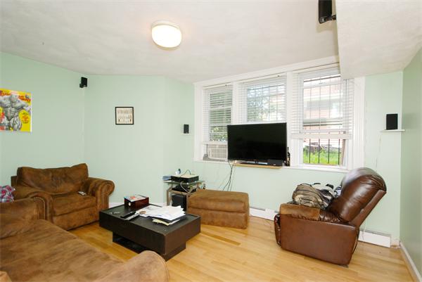 21 Sutherland Road, Unit 2 Boston, MA 02135 - Photo 5 of 10