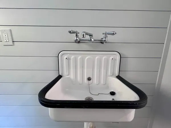 $3,000 | 605 Lytle Street, Chattanooga, TN 37405