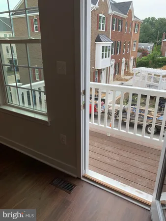 $2,950 | 4913 Crest View Drive, Hyattsville, MD 20782