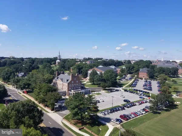 $2,950 | 4913 Crest View Drive, Hyattsville, MD 20782