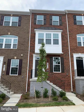 $2,950 | 4913 Crest View Drive, Hyattsville, MD 20782