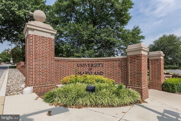 $2,950 | 4913 Crest View Drive, Hyattsville, MD 20782