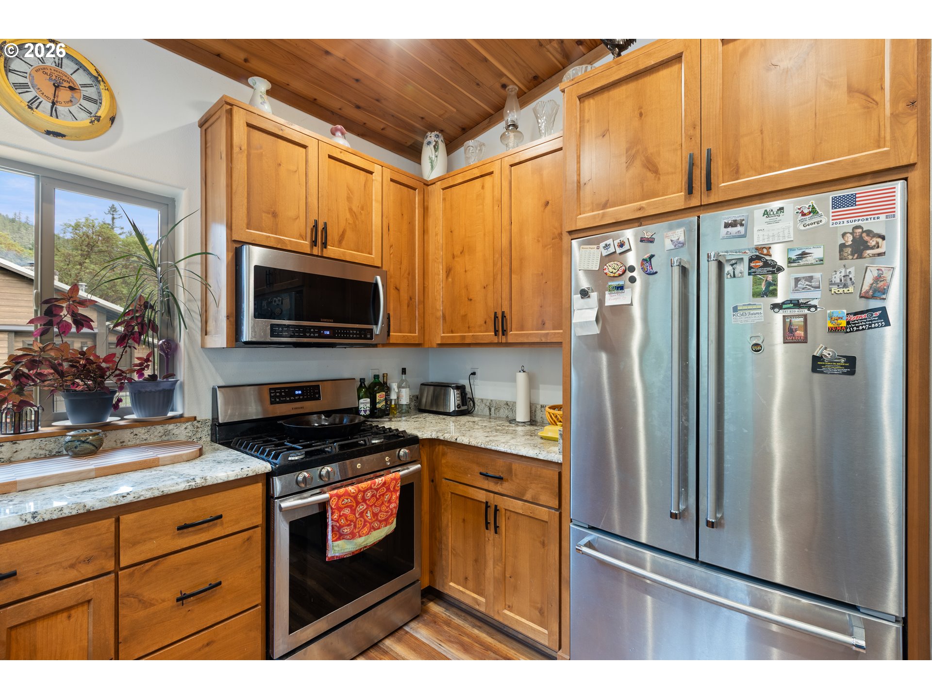 4696 Cow Creek Road Riddle, OR 97469 - Photo 17 of 48