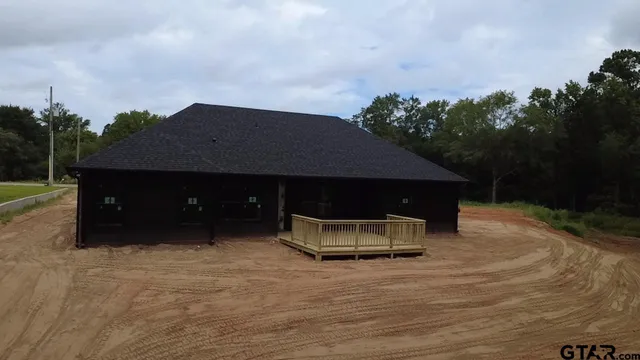 $374,900 | 24016 Birdie Lane, Gladewater, TX 75647