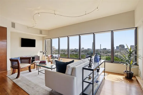 $1,875,000 | 3030 McKinney Avenue, Unit 1606, Dallas, TX 75204