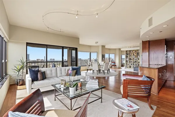 $1,875,000 | 3030 McKinney Avenue, Unit 1606, Dallas, TX 75204