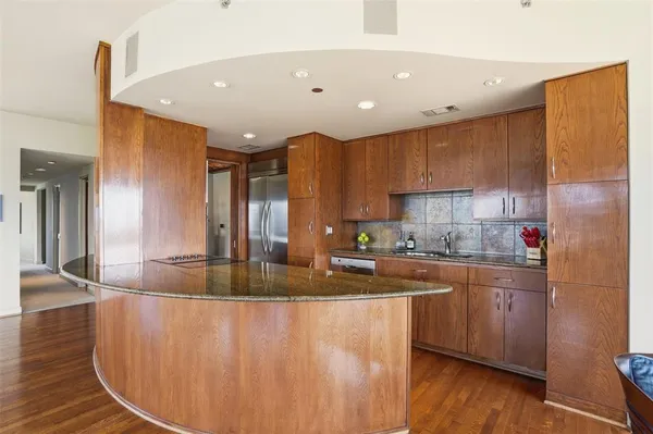 $1,875,000 | 3030 McKinney Avenue, Unit 1606, Dallas, TX 75204