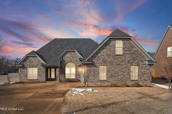 $324,900 | 148 Forked Creek Parkway, Hernando, MS 38632