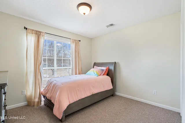 $329,900 | 148 Forked Creek Parkway, Hernando, MS 38632