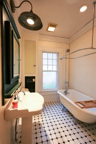 $349,900 | 107 Wilder Avenue, Chickamauga, GA 30707