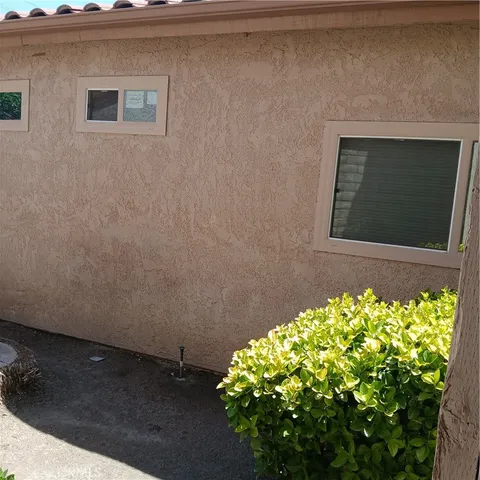 $235,000 | 2449 West Acacia Avenue, Hemet, CA 92545