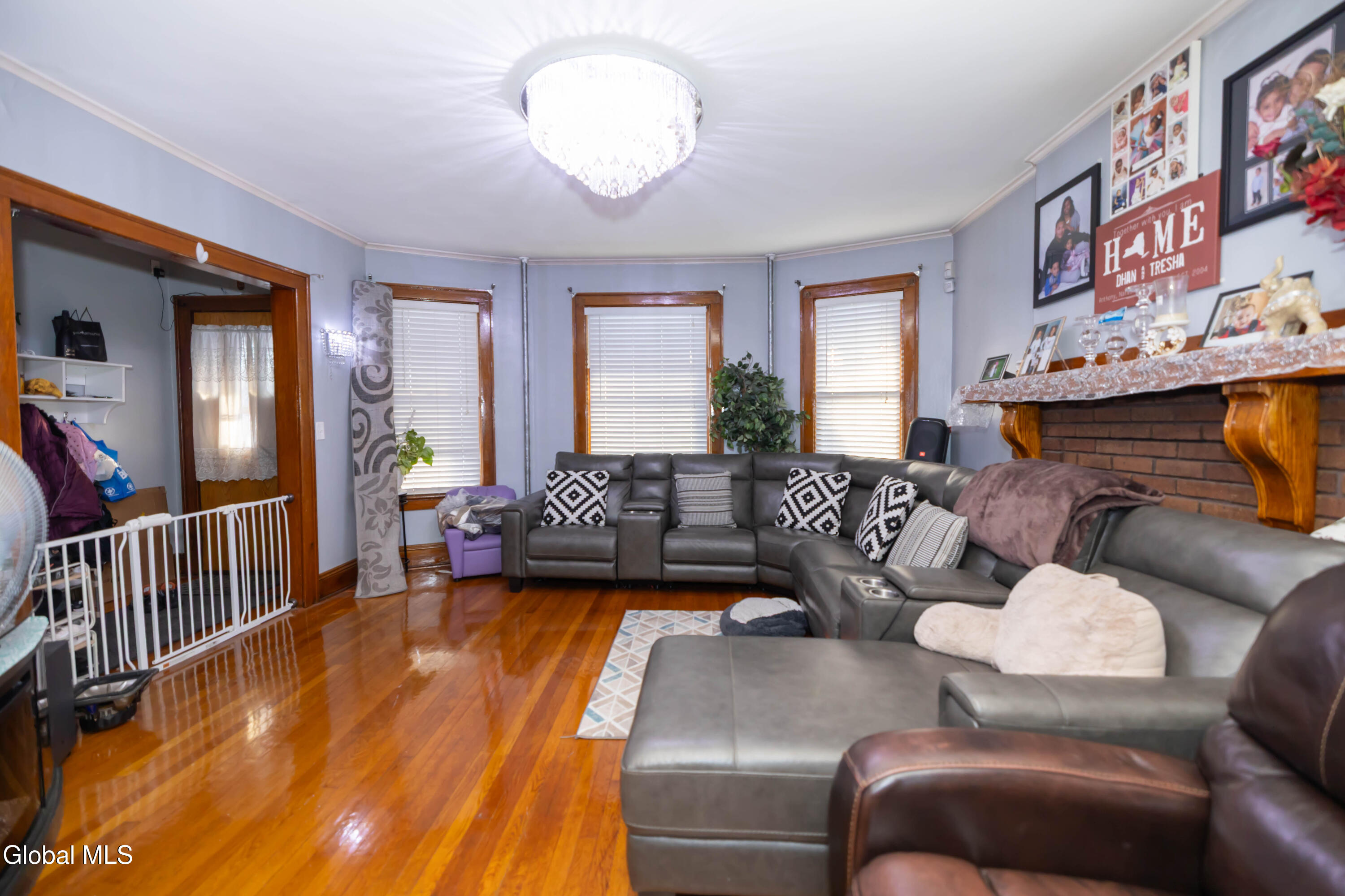 1719 Eastern Parkway Schenectady, NY 12309 - Photo 15 of 82 0S4A1360