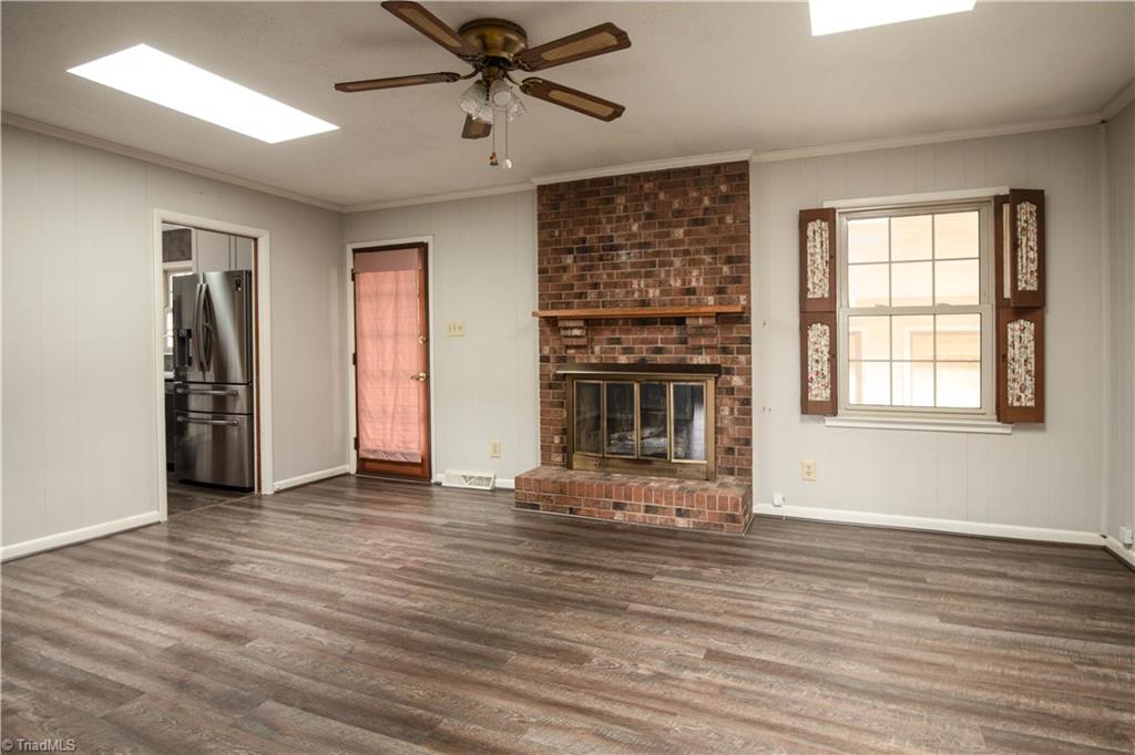 6113 Hickory Creek Road High Point, NC 27263 - Photo 11 of 31 Gallery Image 11