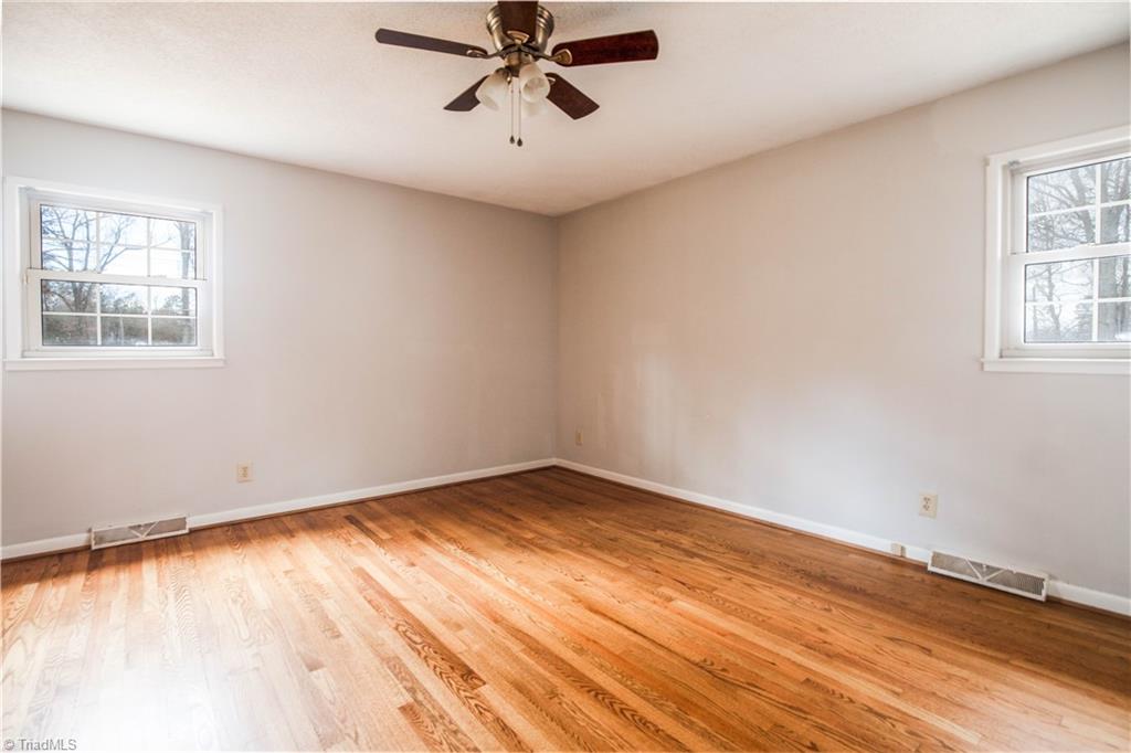 6113 Hickory Creek Road High Point, NC 27263 - Photo 13 of 31 Gallery Image 13