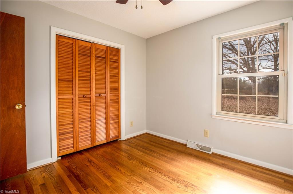 6113 Hickory Creek Road High Point, NC 27263 - Photo 16 of 31 Gallery Image 16
