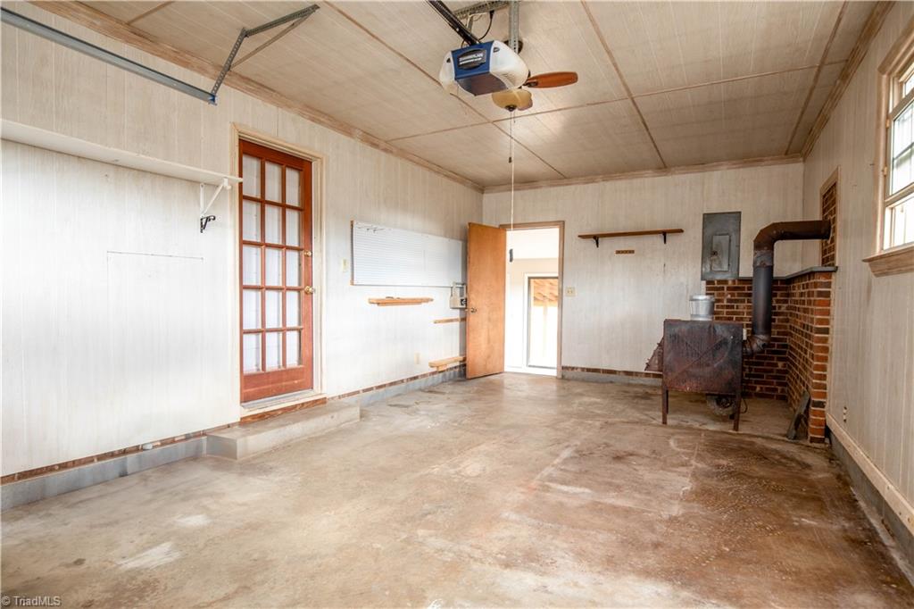 6113 Hickory Creek Road High Point, NC 27263 - Photo 24 of 31 Gallery Image 24