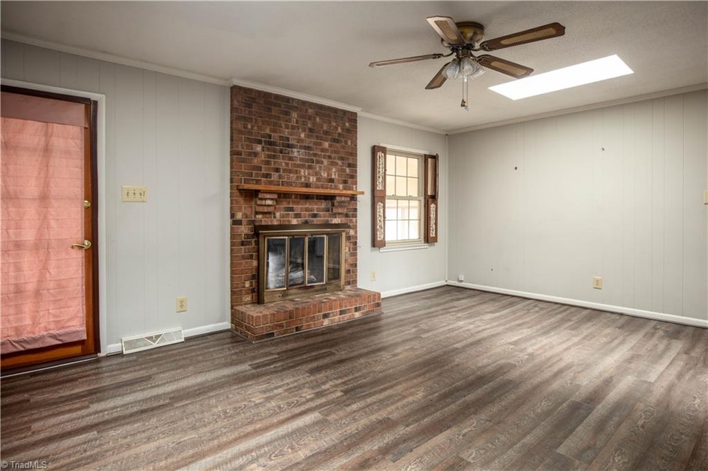 6113 Hickory Creek Road High Point, NC 27263 - Photo 8 of 31 Gallery Image 8