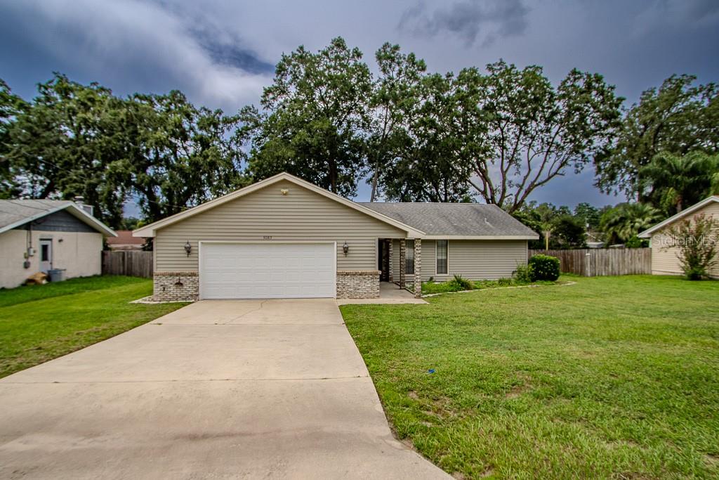 5083 Southeast 24th Place Ocala, FL 34480 - Photo 1 of 21