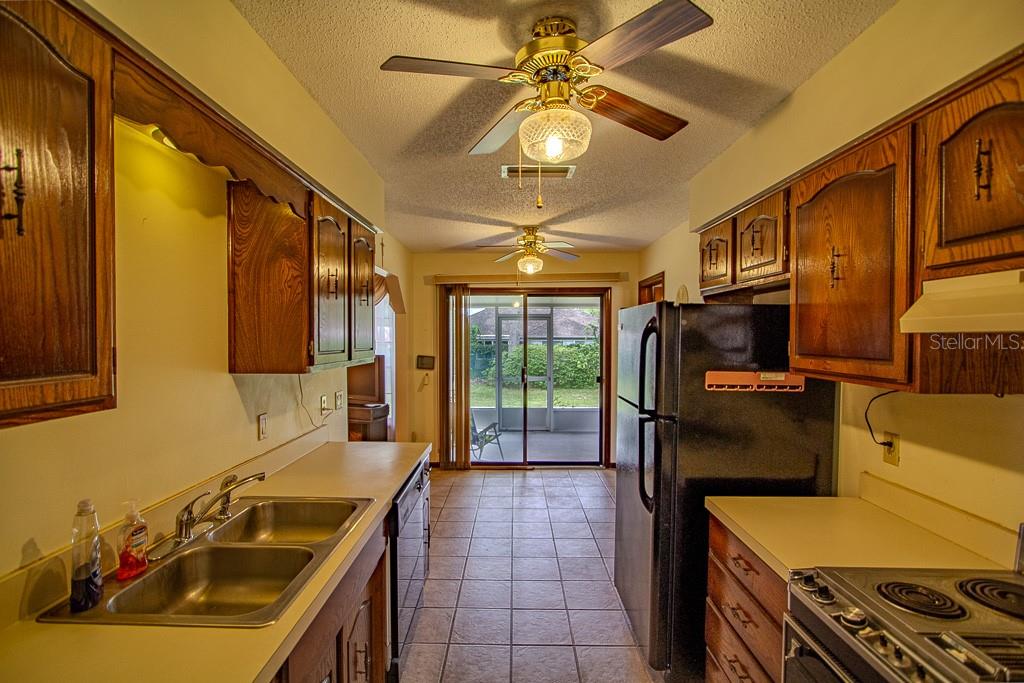 5083 Southeast 24th Place Ocala, FL 34480 - Photo 12 of 21