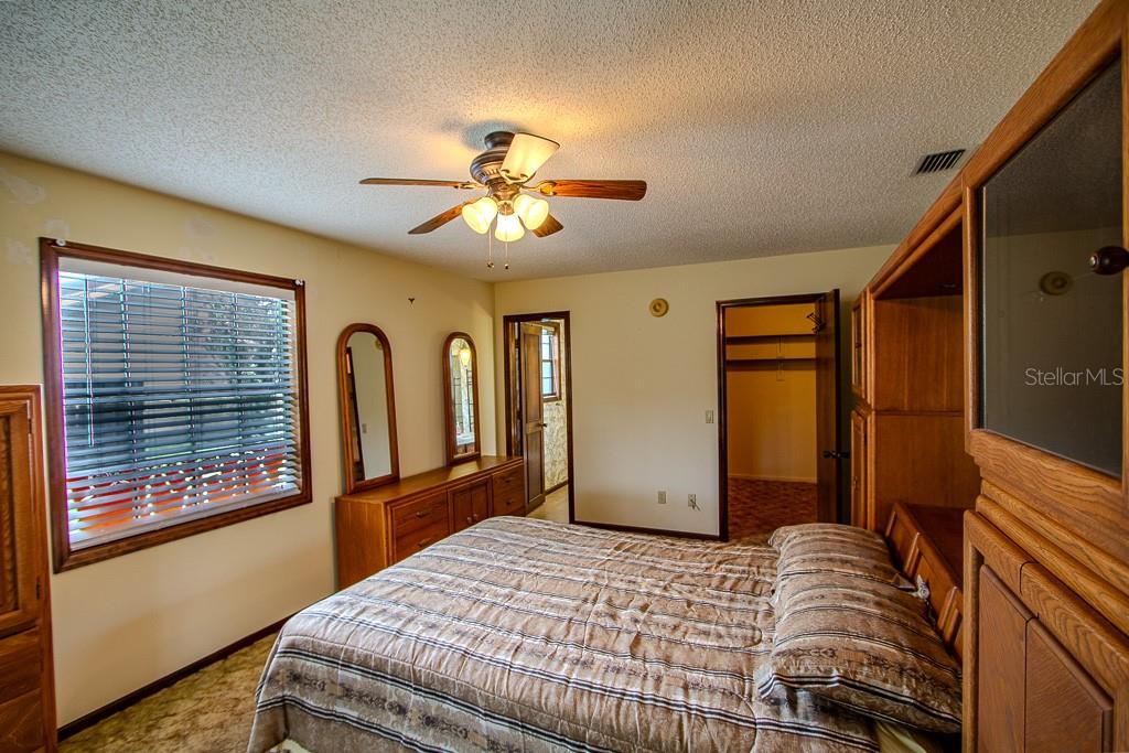 5083 Southeast 24th Place Ocala, FL 34480 - Photo 15 of 21