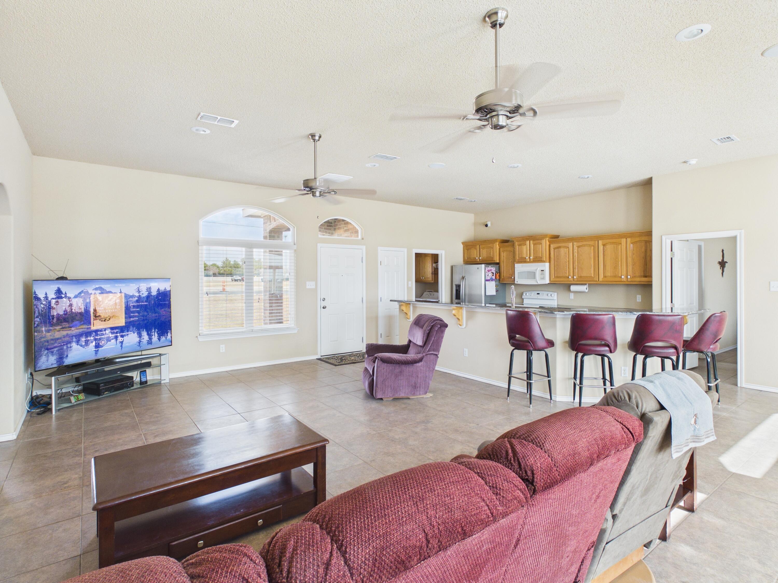 1501 Woodrow Road Lubbock, TX 79423 - Photo 12 of 36 CAM06369G6-PR0008-STILL021