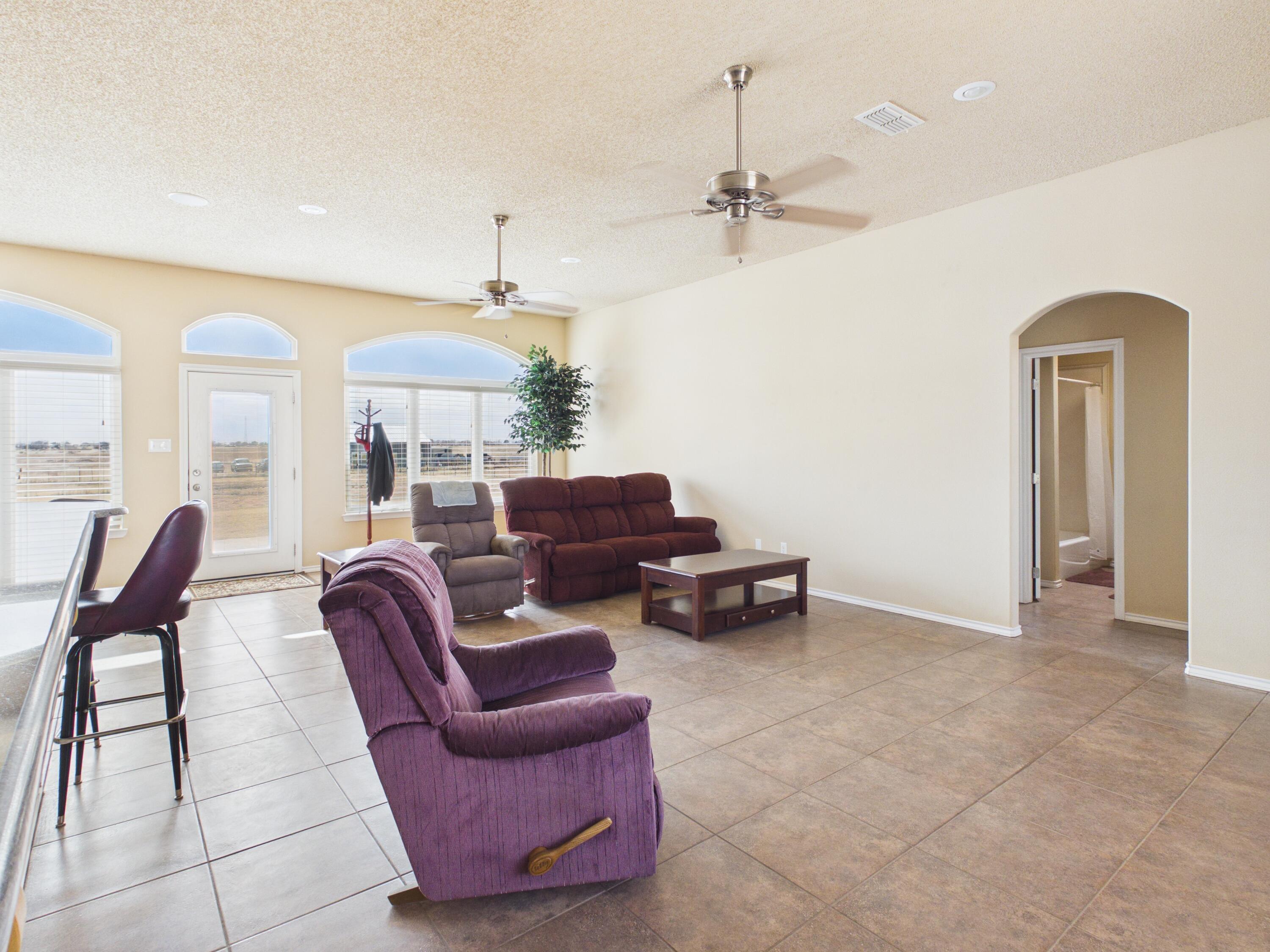 1501 Woodrow Road Lubbock, TX 79423 - Photo 10 of 36 CAM06369G6-PR0008-STILL019