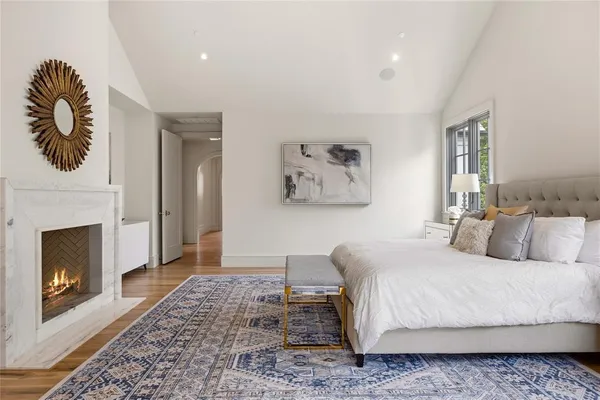 $5,995,000 | 4021 Southwestern Boulevard, University Park, TX 75225