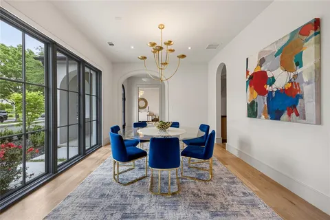 $5,995,000 | 4021 Southwestern Boulevard, University Park, TX 75225