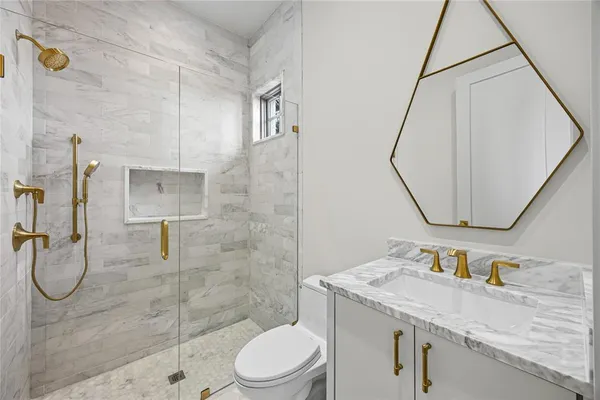 $5,995,000 | 4021 Southwestern Boulevard, University Park, TX 75225