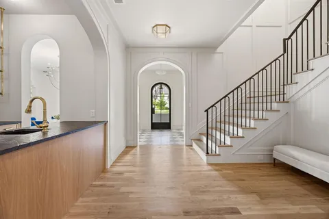 $5,995,000 | 4021 Southwestern Boulevard, University Park, TX 75225