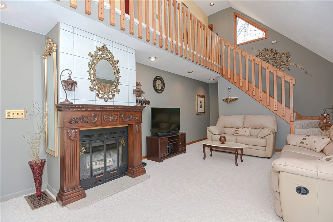 4 Rogler Farm Road Smithfield, RI 02917 - Photo 13 of 43
