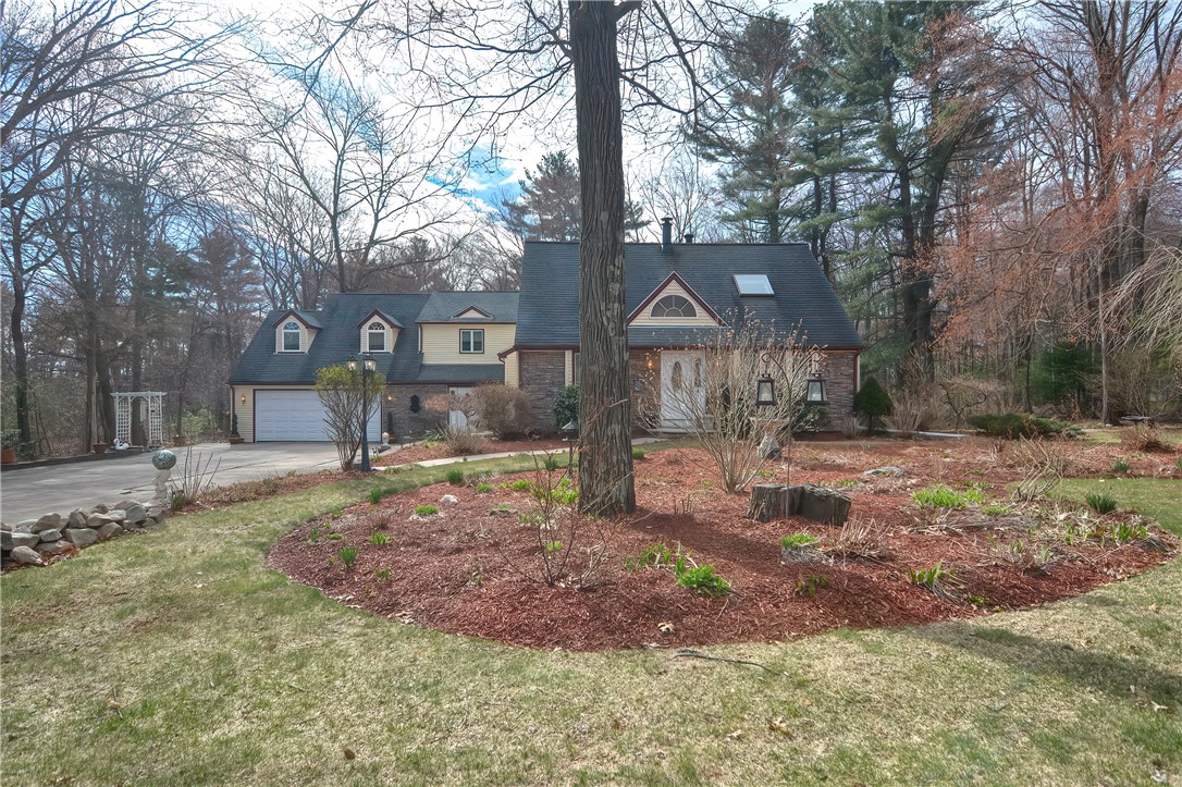 4 Rogler Farm Road Smithfield, RI 02917 - Photo 3 of 43