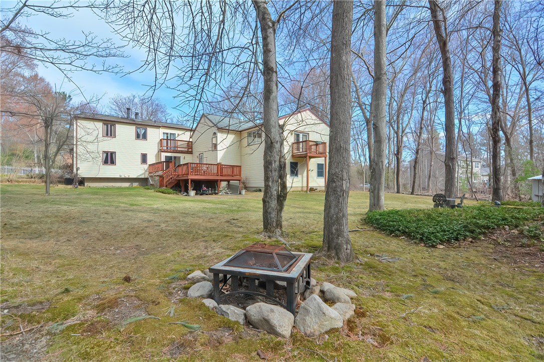 4 Rogler Farm Road Smithfield, RI 02917 - Photo 6 of 43