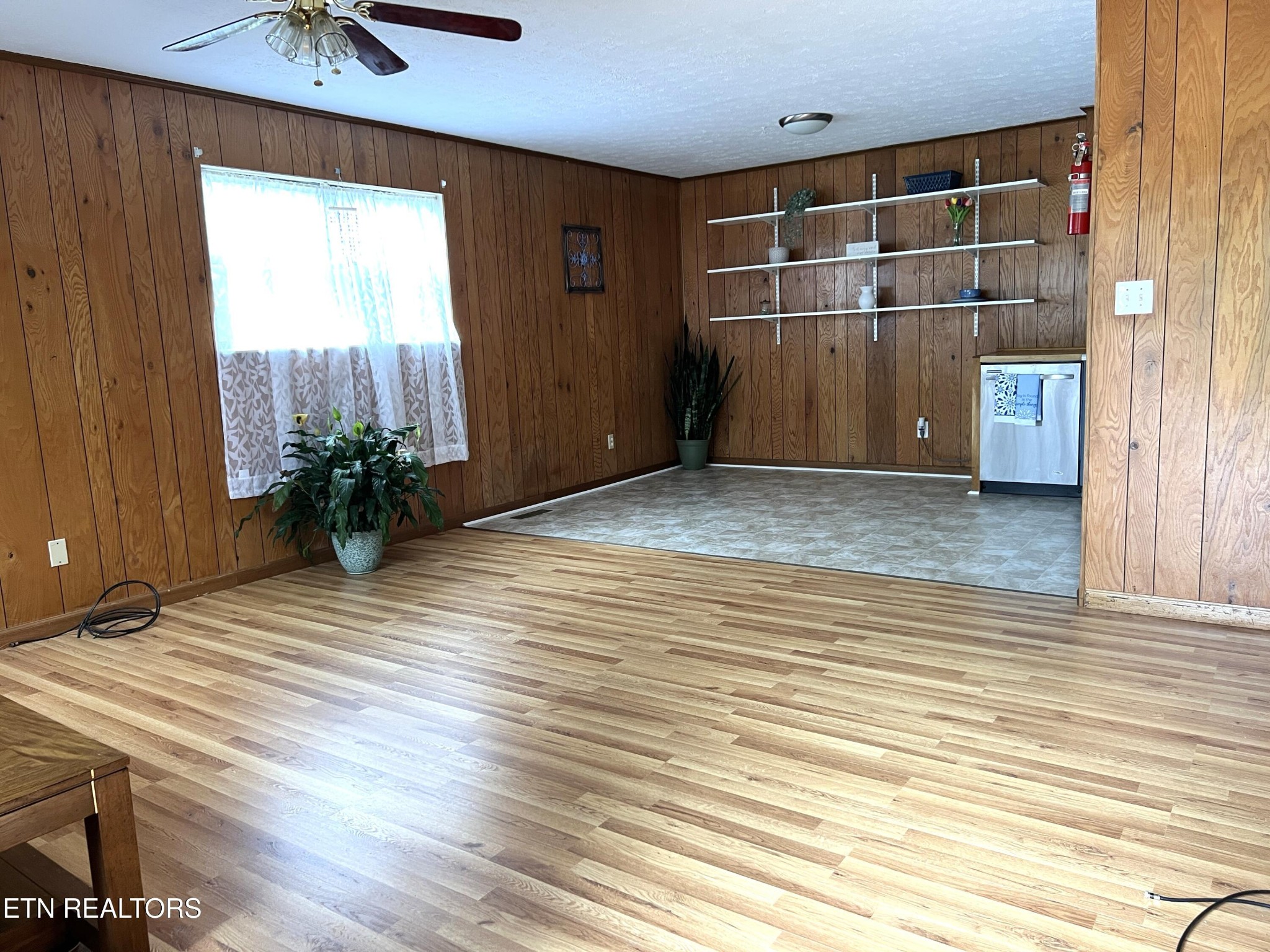345 Emory Heights Road Harriman, TN 37748 - Photo 3 of 28 Gallery Image 3
