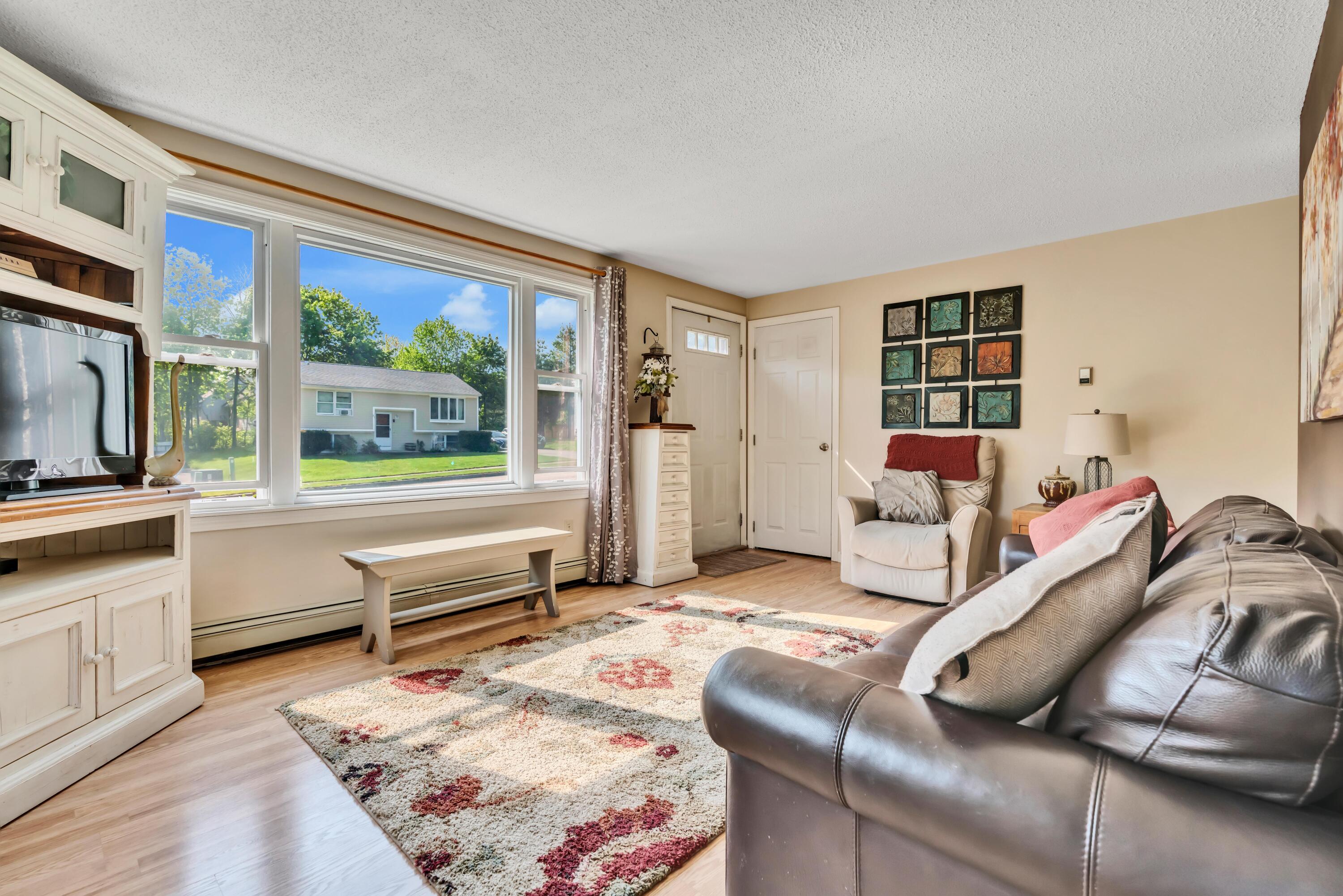 74 Stuart Street Portland, ME 04103 - Photo 11 of 32 _DSC7507
