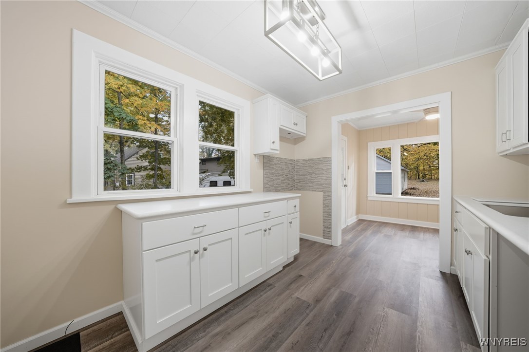 2155 Lakeview Road Lake View, NY 14085 - Photo 13 of 49