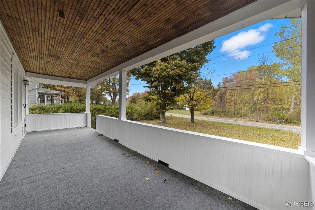 2155 Lakeview Road Lake View, NY 14085 - Photo 6 of 49