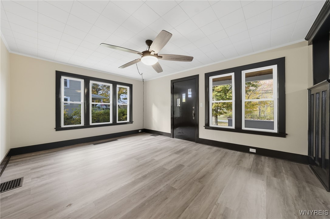 2155 Lakeview Road Lake View, NY 14085 - Photo 7 of 49